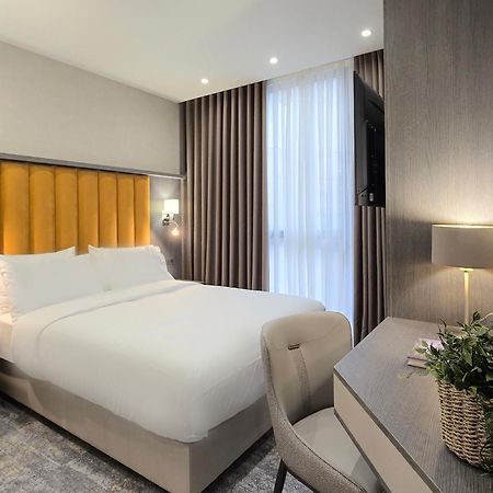Griffin Hotel Tbilisi Buitenkant foto