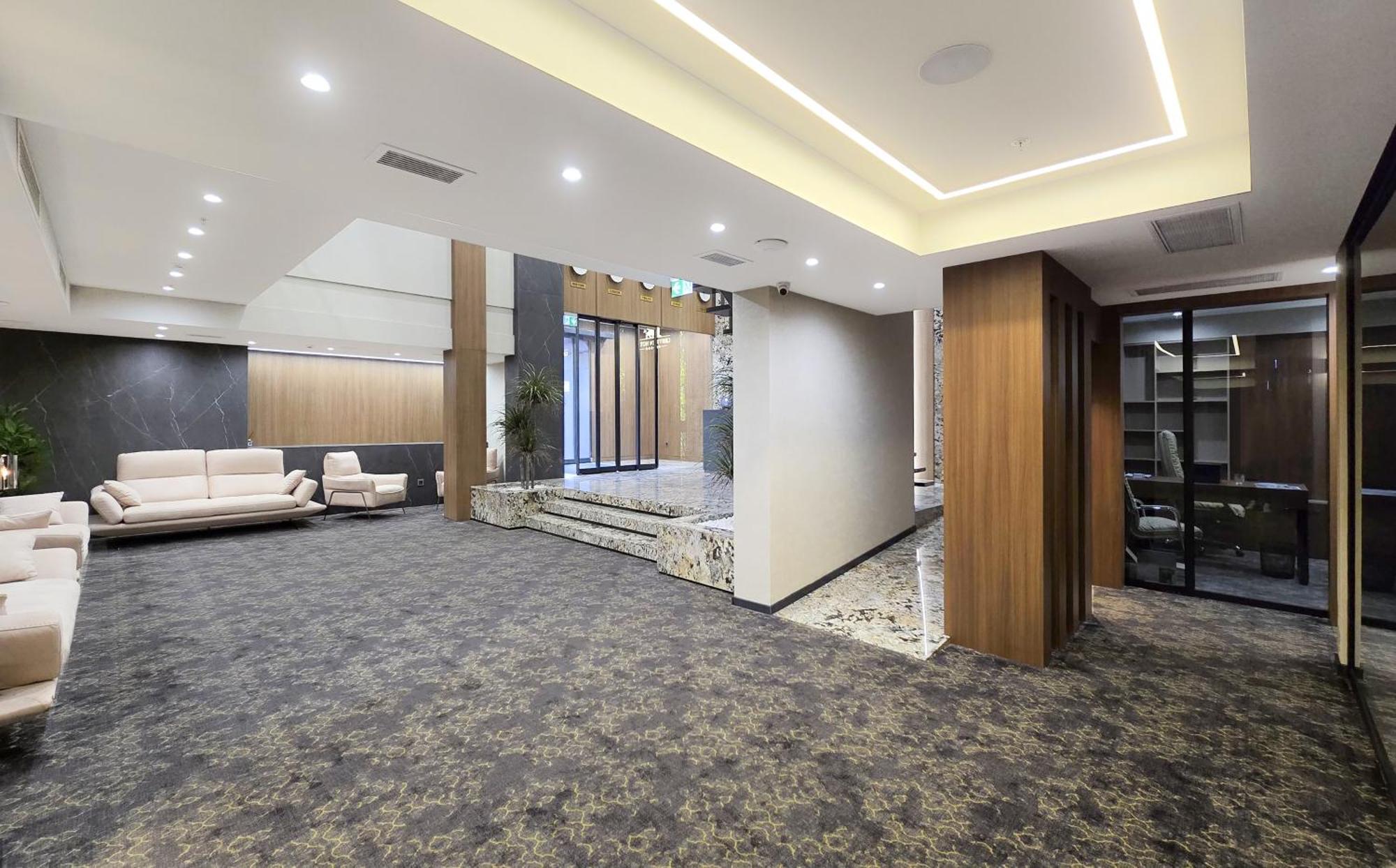 Griffin Hotel Tbilisi Buitenkant foto